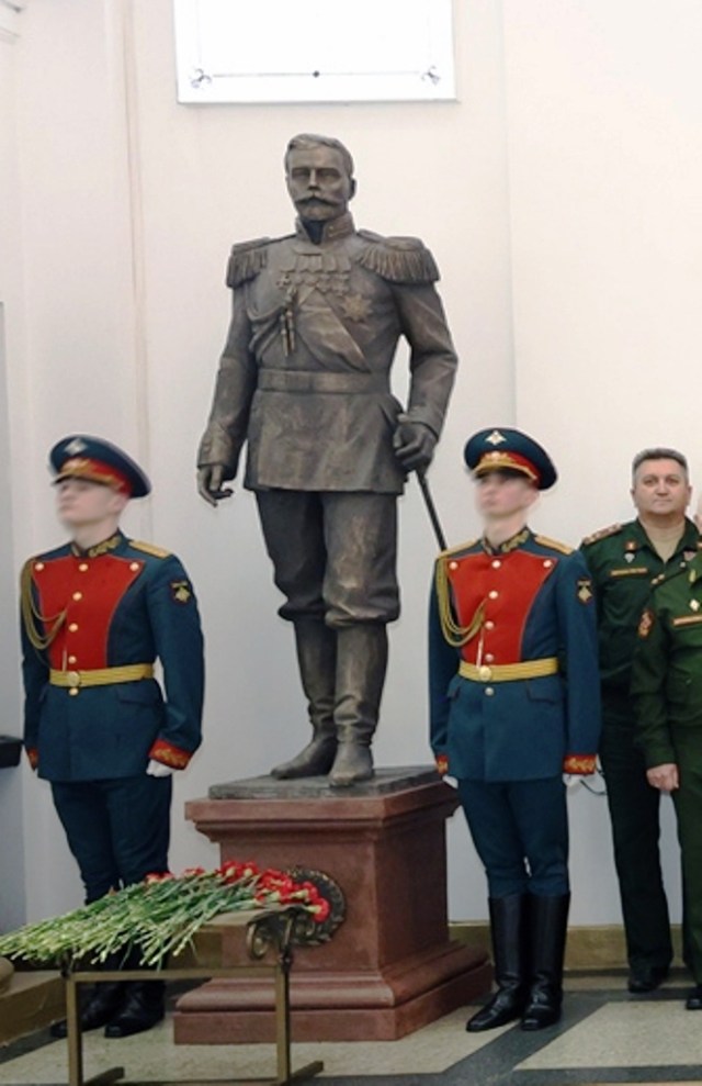 NIENA SAINT PETERSBURG 90mm empire soldat russe EUR 25,00 - FR